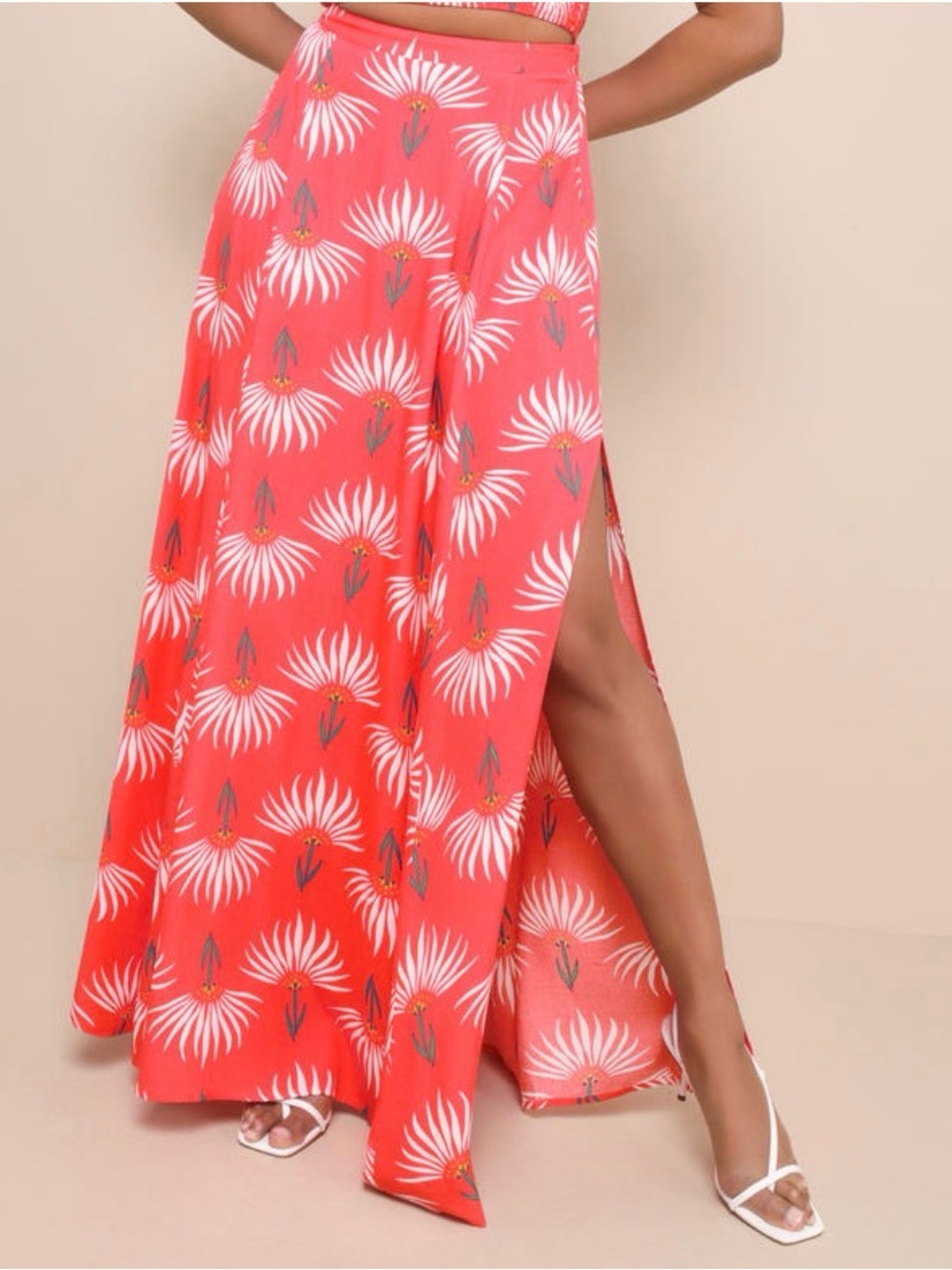 NWT Lulus Trancoso Coral Tropical Print Maxi Skirt Large Resort Side Slit